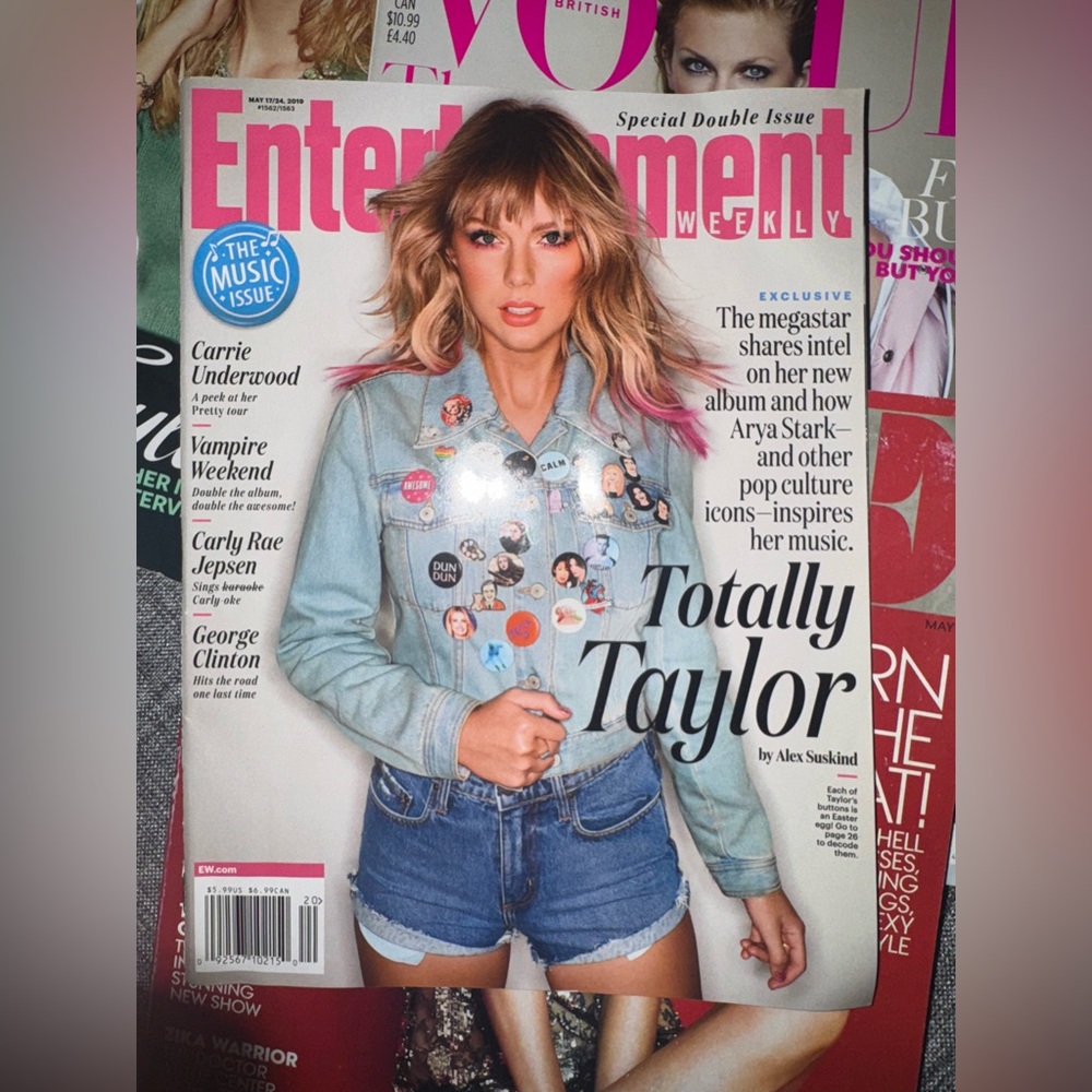 New Taylor Swift Entertainment Weekly Issue May 2019 - Picture 5 of 6